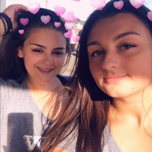 Meet your Posher, Courtney